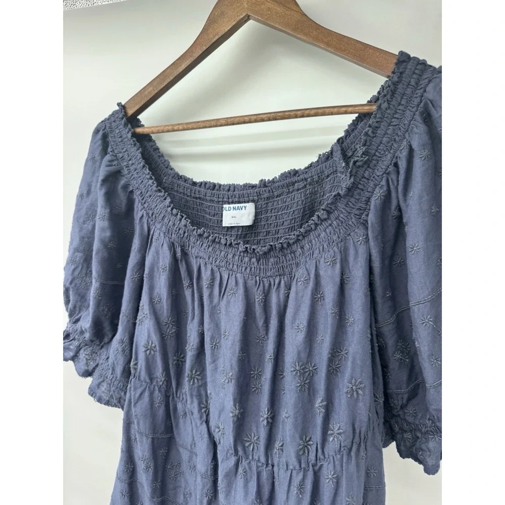 Old‎ Navy 2X Blue Floral Embroidered eyelet Smocked Blouse cottage puff sleeve